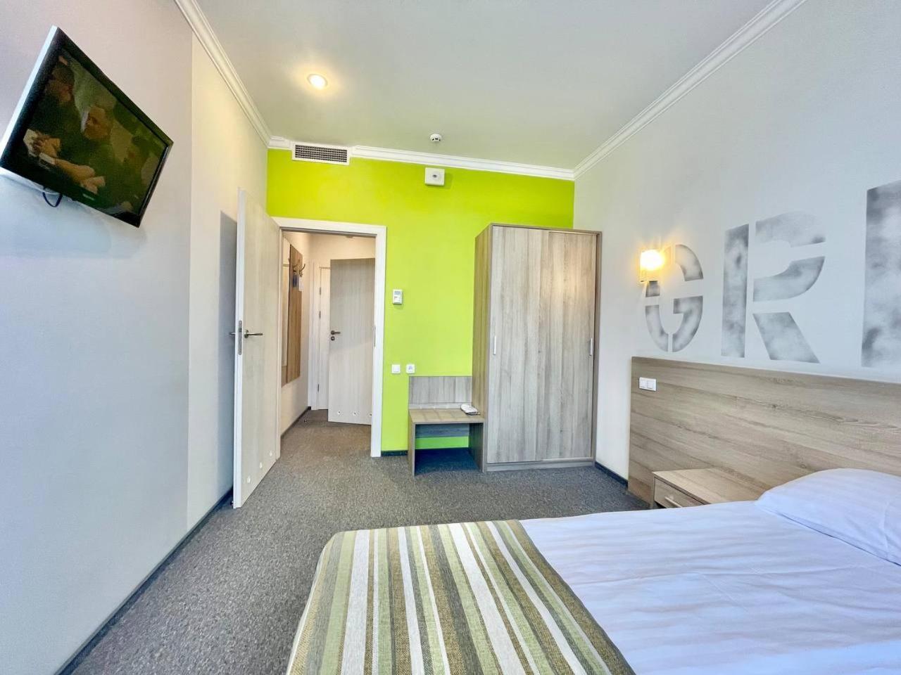 Practicotel Kijów Zewnętrze zdjęcie