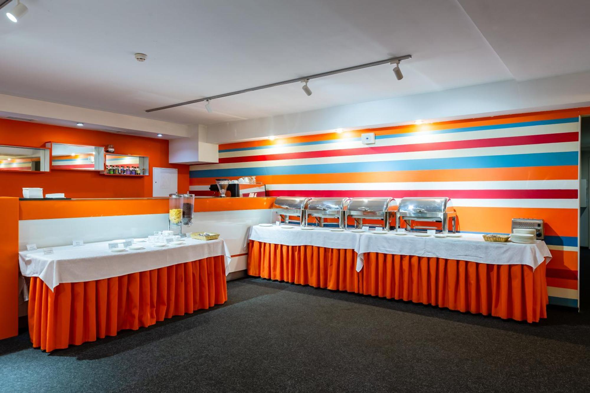 Practicotel Kijów Zewnętrze zdjęcie