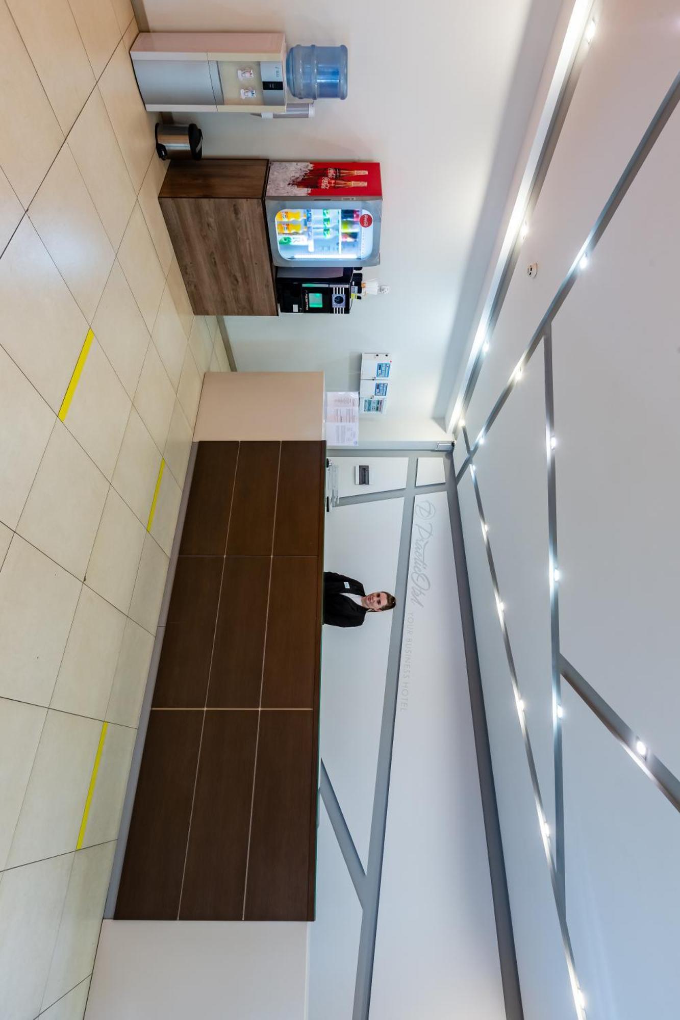 Practicotel Kijów Zewnętrze zdjęcie
